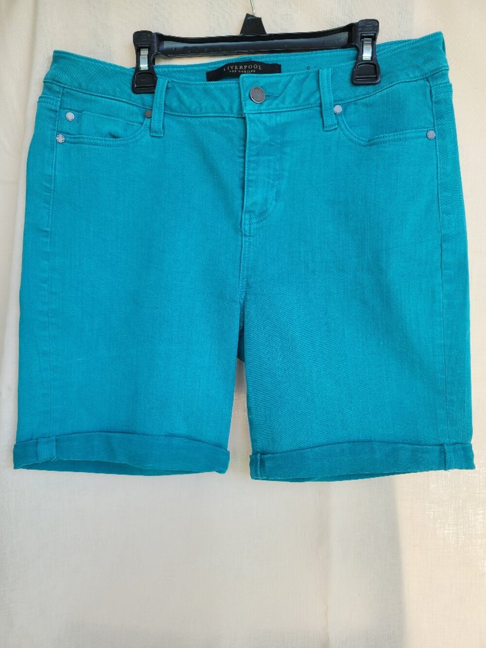 Liverpool Los Angeles Teal Walking Shorts Size 8 29